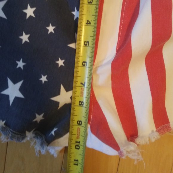 Fourth of July , Patriotic, Flag cut off shorts large - Picture 11 of 13